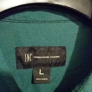 INC button down adult large green